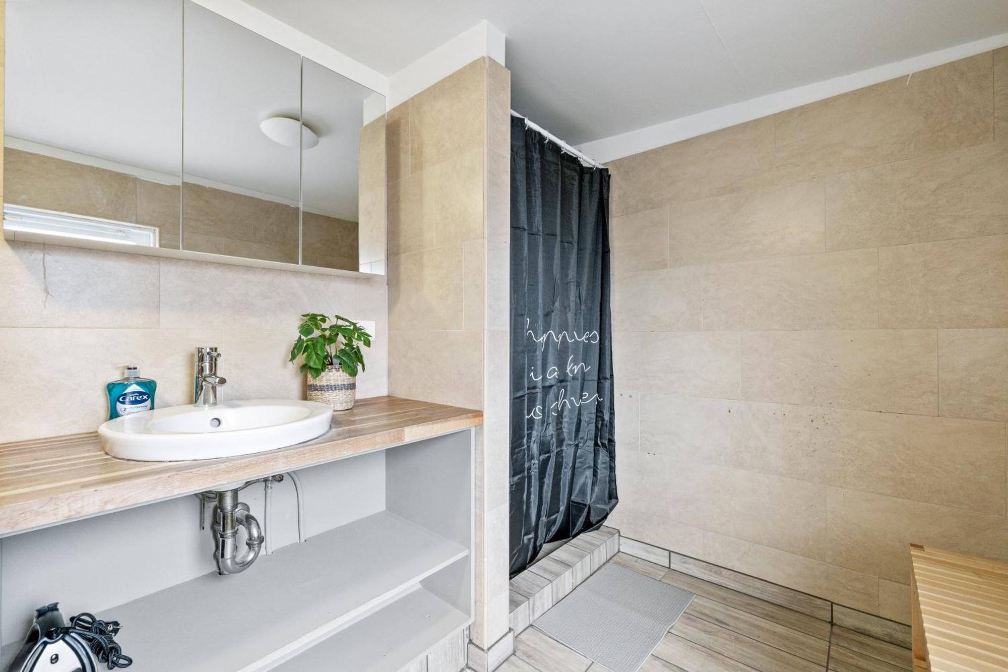 Massive Villa In Downtown Reykjavik With A Sauna Exteriör bild