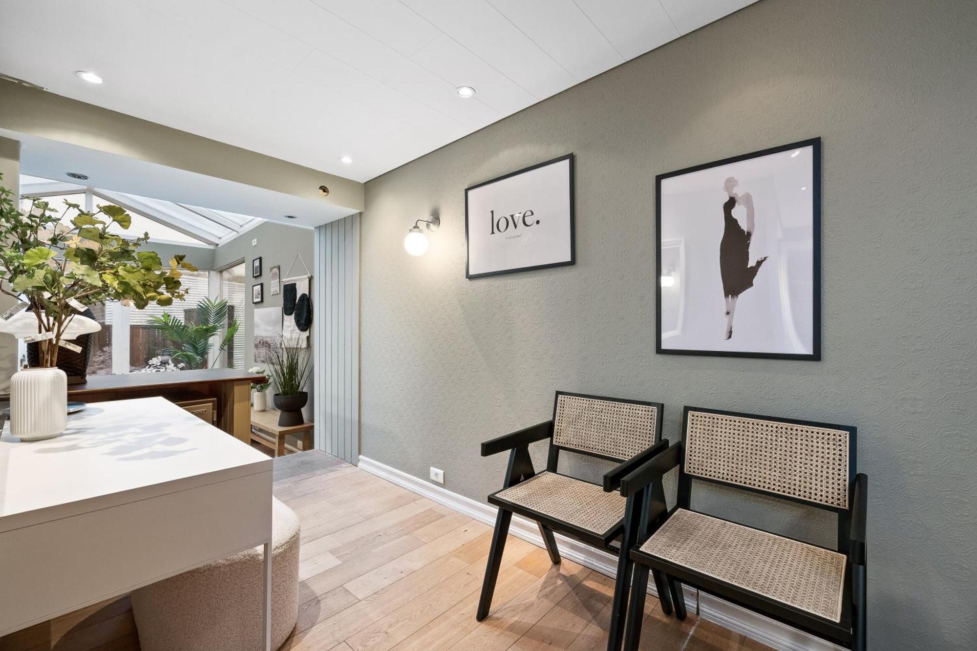 Massive Villa In Downtown Reykjavik With A Sauna Exteriör bild